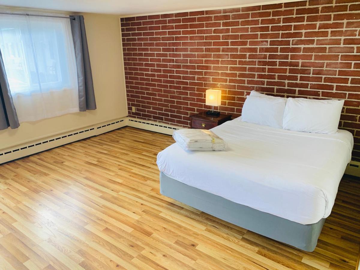 Lancaster Motor Inn Extérieur photo