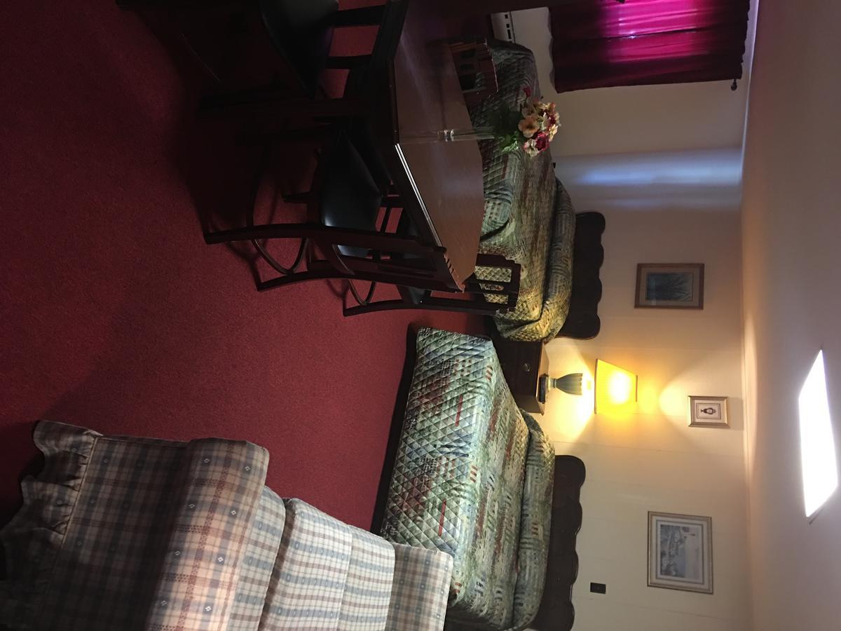 Lancaster Motor Inn Extérieur photo