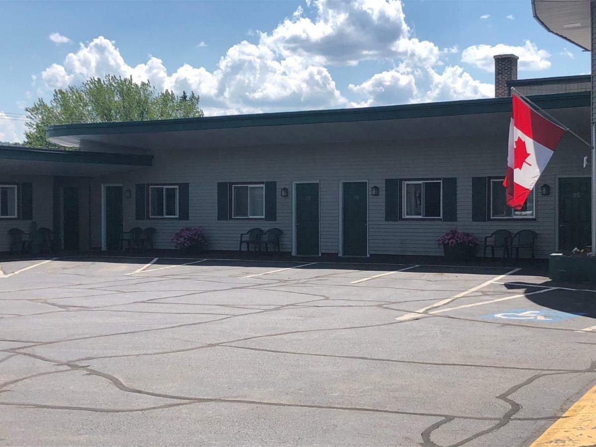 Lancaster Motor Inn Extérieur photo